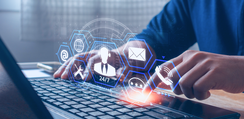24/7 managed cloud support channels over a laptop keyboard